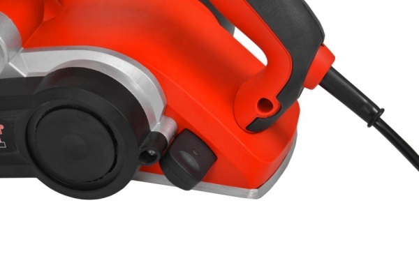Hecht 1790 900W elektromos gyalugép