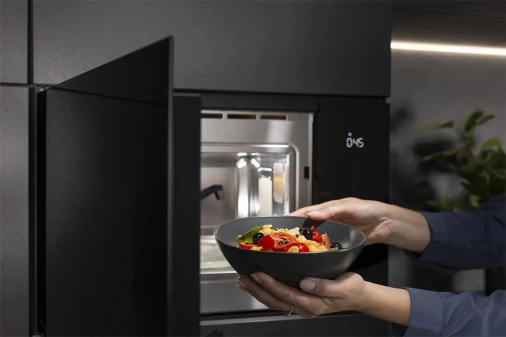 Hisense BIM325GI63DBG fekete, beépíthető, 25 l, mikrohullámú sütő