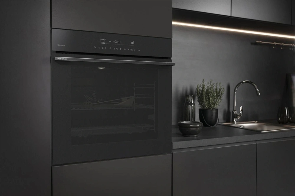 Hisense HO66MB PizzaChef fekete, beépíthető, légkeveréses sütő