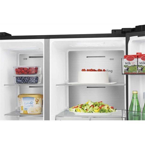 Hisense RS818N4TFC fekete, Side-by-Side, Hűtő:417L, Fagyasztó:215L, Total No frost hűtőszekrény