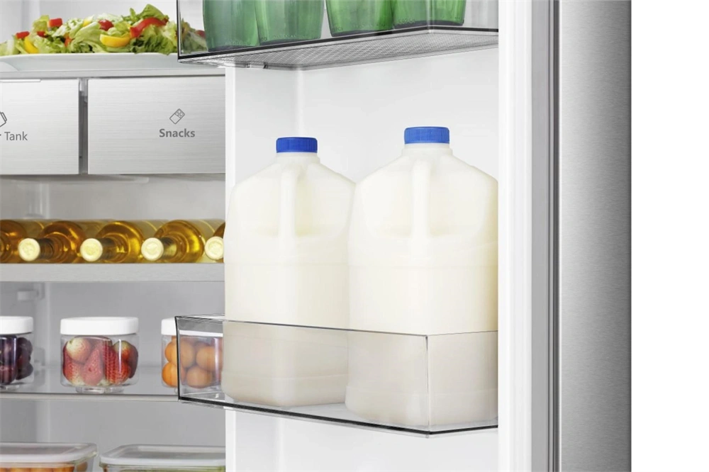 Hisense RS818N4TIC szürke, Side-by-Side, Hűtő:417L, Fagyasztó:215L, Total No frost hűtőszekrény