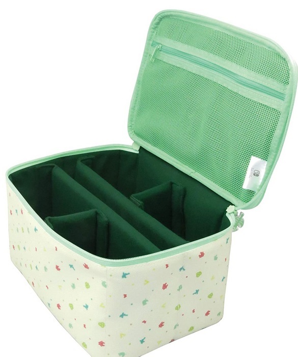 Hori Nintendo Switch Carry All Bag Animal Crossing mintás hordtáska