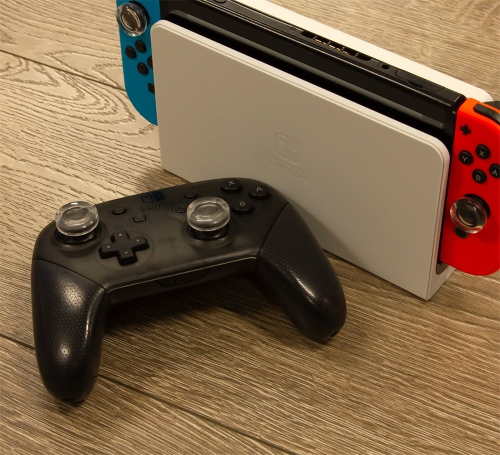 Hyperkin M07534-SW GummiFlex Nintendo Switch hüvelykujj csúszásgátló (4 db)
