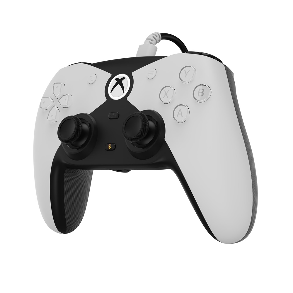 Hyperkin M01638-WH Competitor Xbox Series|One/Windows 11|10 Xbox liszenszelt vezetékes fehér kontroller