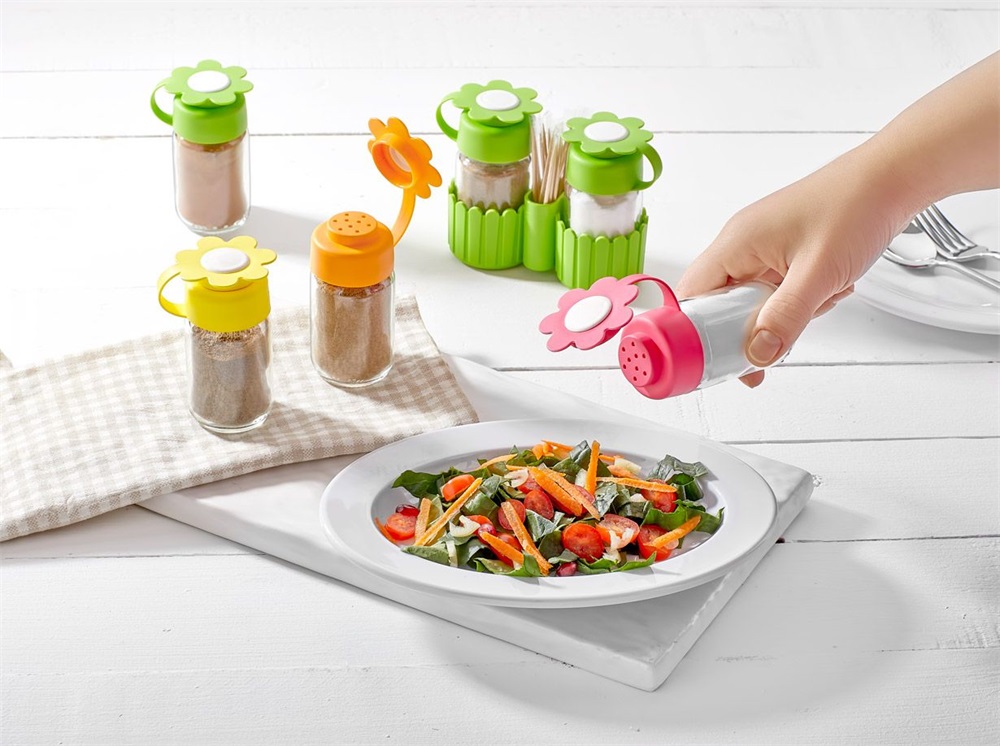 IRIS Daisy üveg fűszerszóró 67ml, zöld, fukszia, narancs vagy citromsárga színű HN-1116