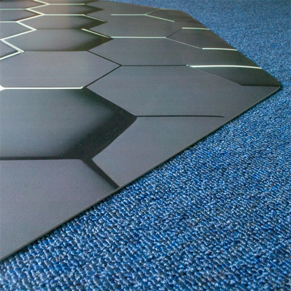 IRIS GAMER 3D HEXAGON  118x118cm, 2mm vastag, hatszög mintás szögletes padlóvédő székalátét