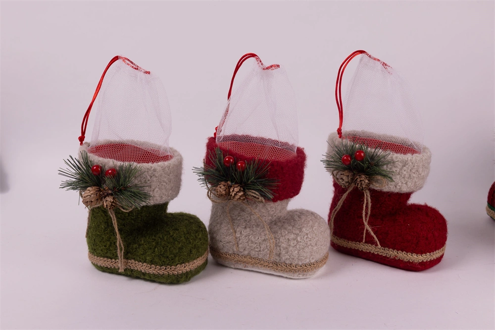 IRIS textil és műanyag csizma, ilex ággal, bolyhos, 3 féle 14cm