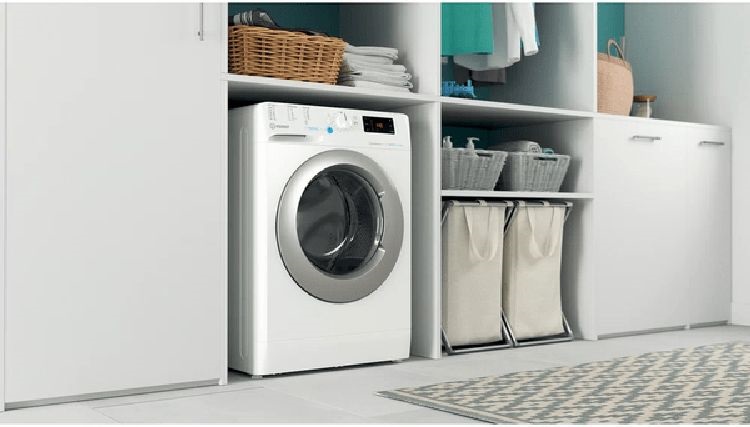 Indesit BWE 71295X WSV EE fehér, elöltöltős, max.1200ford., 7 kg, mosógép