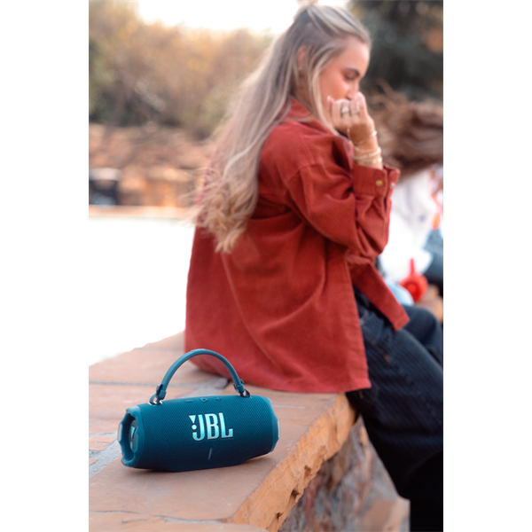 JBL Charge 6 kék Bluetooth hangszóró