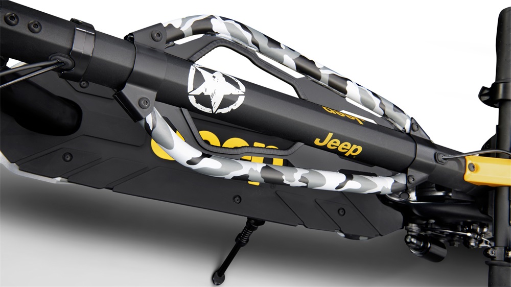 Jeep E-Scooter Urban Camou elektromos roller