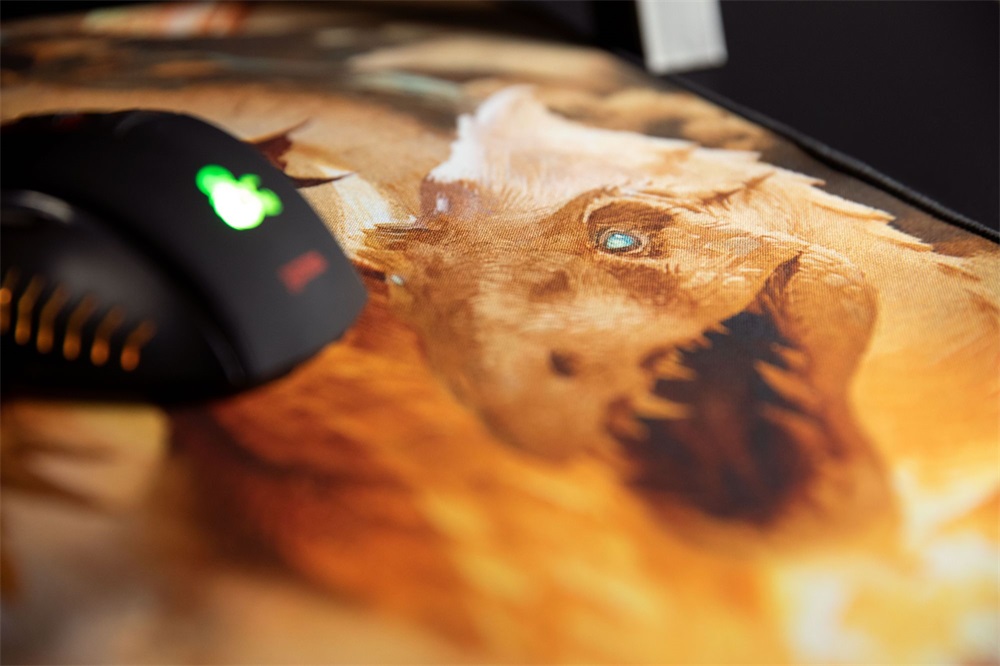 Konix Dungeons & Dragons XXL Tiamat egérpad