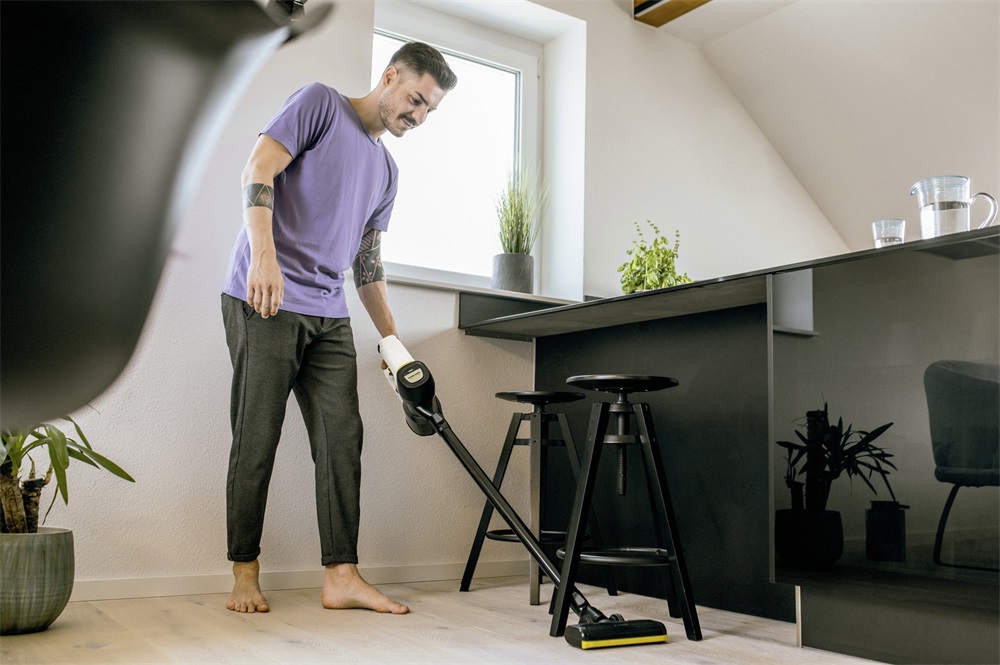 Kärcher 1.198-630.0 VC 4 Cordless myHome vezeték nélküli álló porszívó