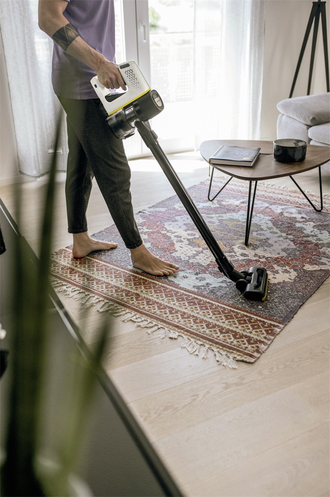 Kärcher 1.198-633.0 VC 4 Cordless myHome Pet vezeték nélküli álló porszívó