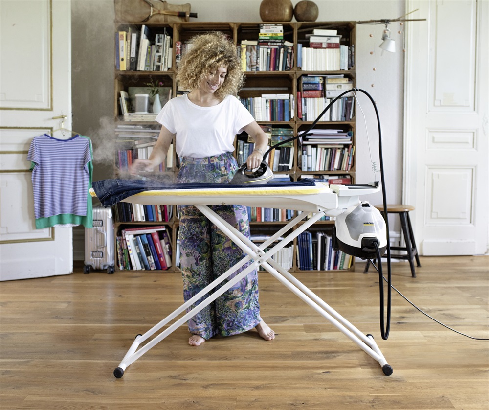 Kärcher 1.512-631.0 SC 4 EasyFix Iron gőztisztító