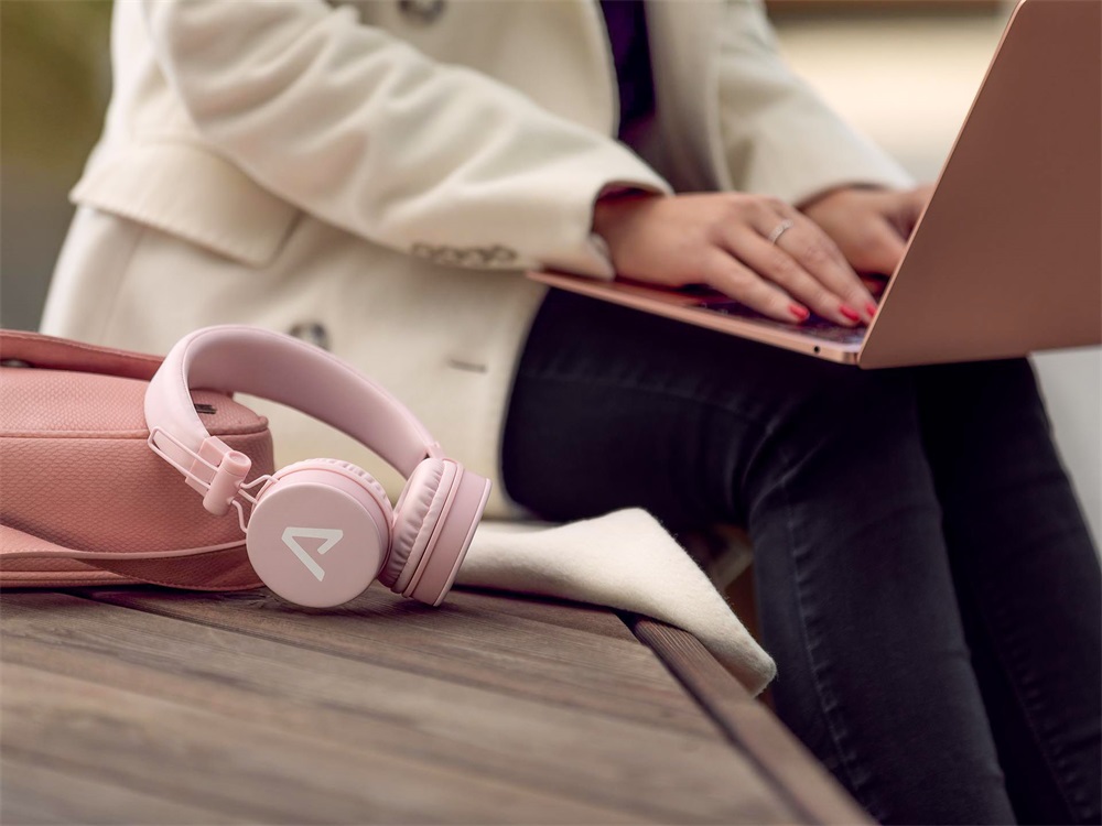 LAMAX Blaze2 Bluetooth rózsaszín fejhallgató