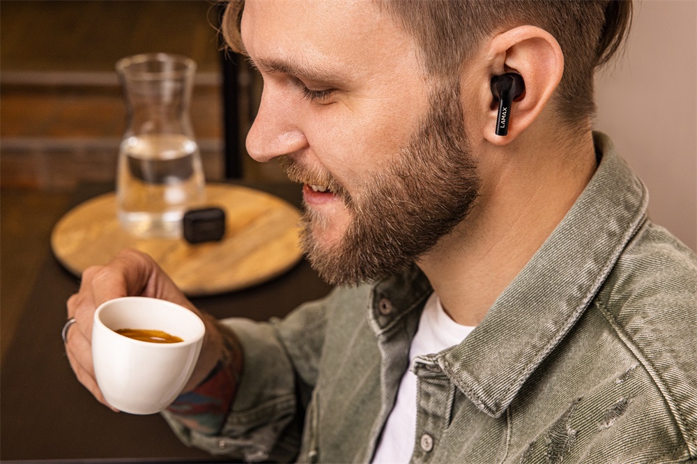 LAMAX Clips1 True Wireless Bluetooth fekete fülhallgató
