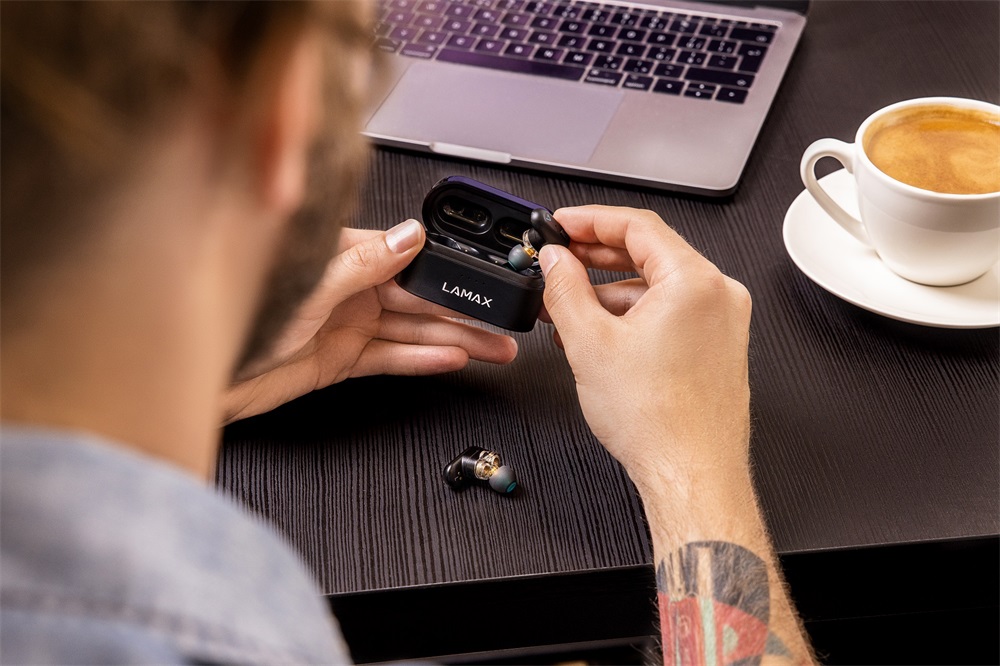 LAMAX Duals1 True Wireless Bluetooth fekete fülhallgató