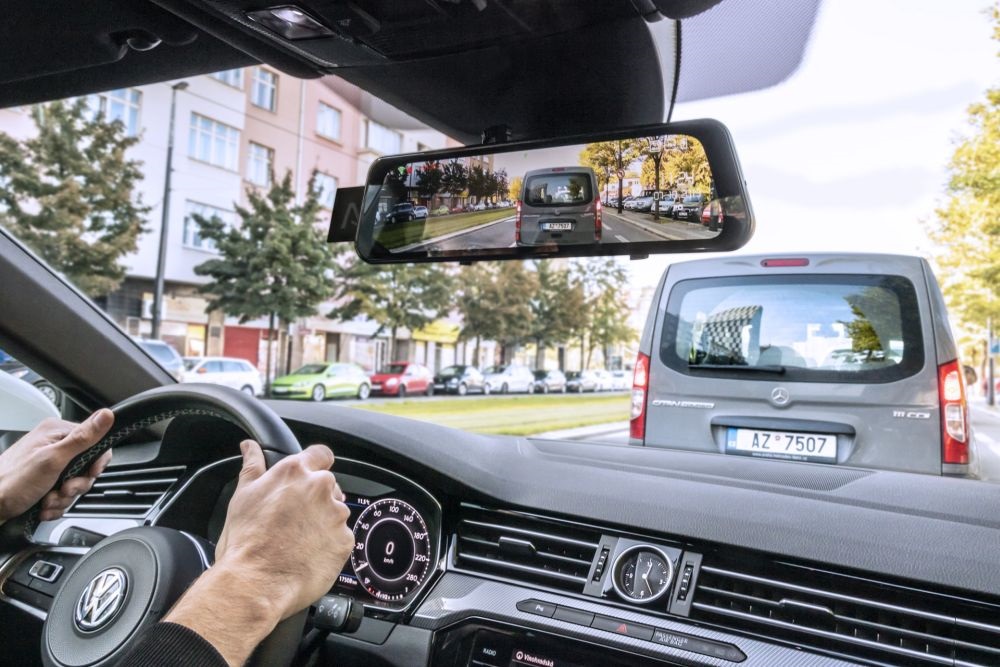 LAMAX S9 Dual autós menetrögzítő kamera