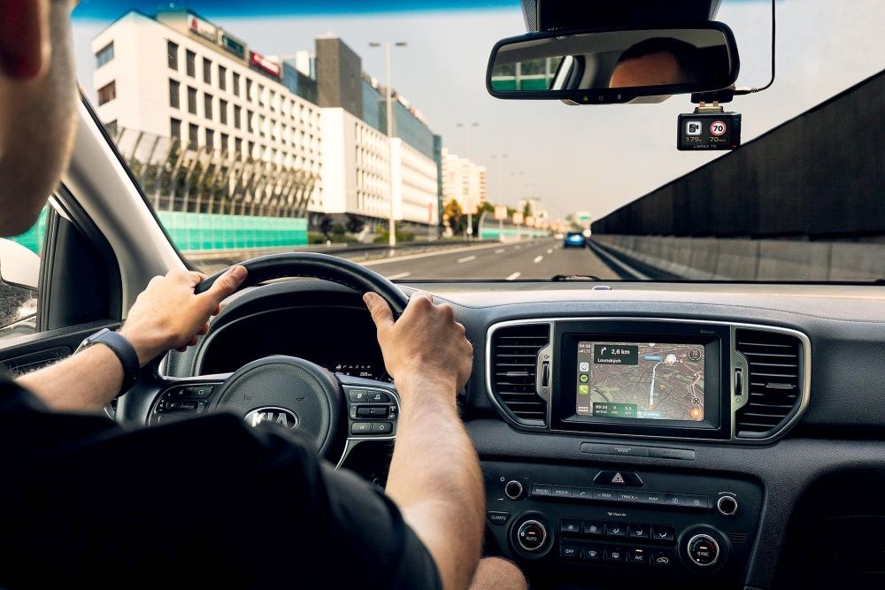 LAMAX T10 4K GPS autós menetrögzítő kamera