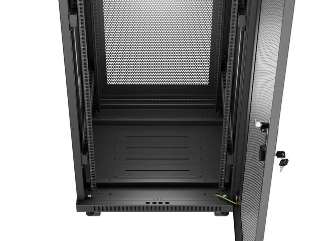 Lanberg FF01-6632-23BL 19" 32U SZÉL:600mm MÉLY:600mm MAG:1603mm lapraszerelt LCD hálós fémajtós fekete rack szekrény