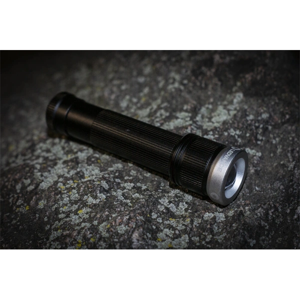 Ledvance taktikai elemes zseblámpa