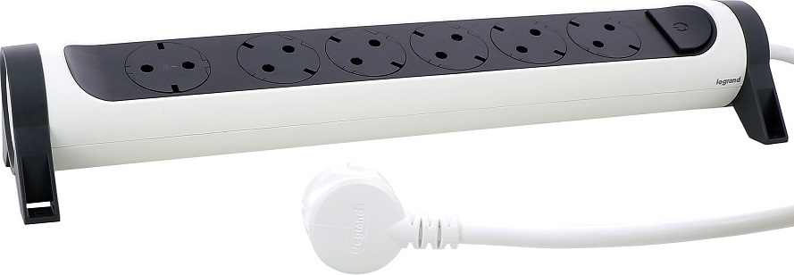 Legrand 694539 3m ezetékkel forhatható fehér 6x2P+F elosztósor