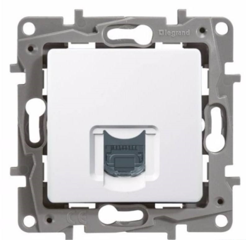 Legrand 764569 Niloé fehér 1xRJ11 csatlakozóaljzat