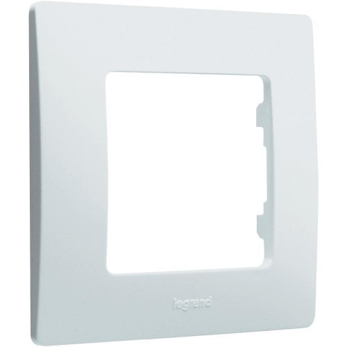 Legrand 665001 Niloé fehér 1-es keret