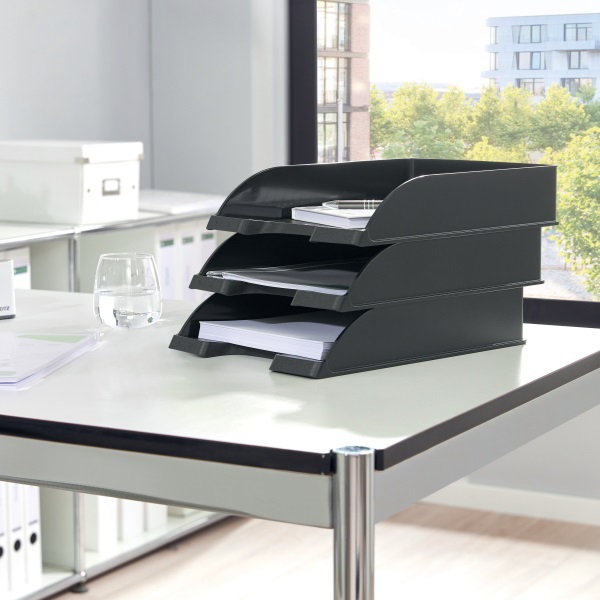 Leitz Plus fekete irattálca