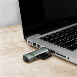 Logilink CR0043 USB 3.2 Gen1 kártyaolvasó, SD és microSD kártyához, alumínium ház