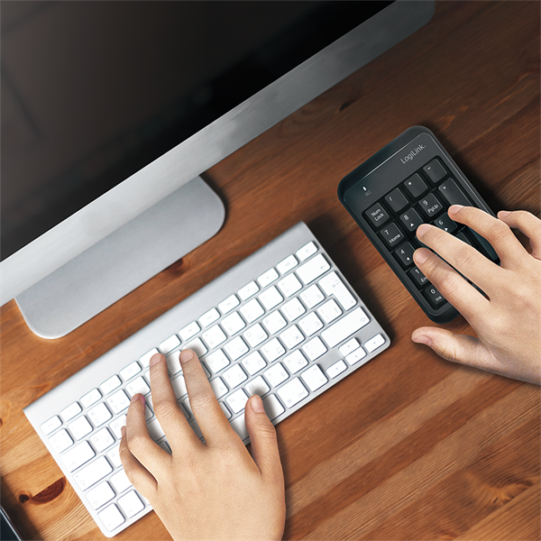 Logilink ID0201 fekete vezeték nélküli Bluetooth billentyűzet