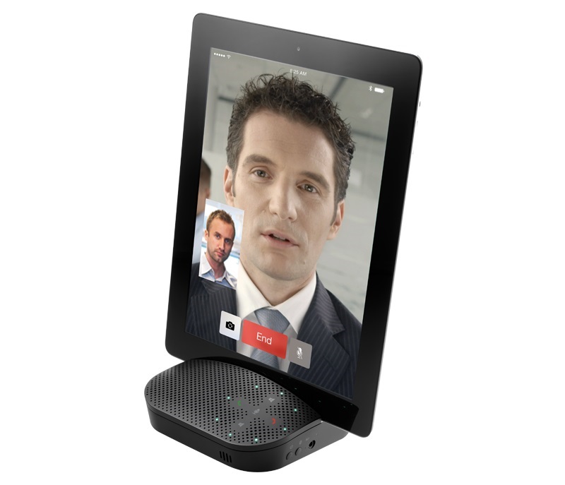 Logitech P710e Mobile Speakerphone Bluetooth NFC kihangosító