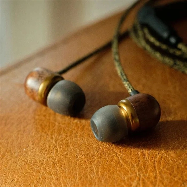 Marley Smile Jamaica USB-C vezetékes sárgaréz fülhallgató