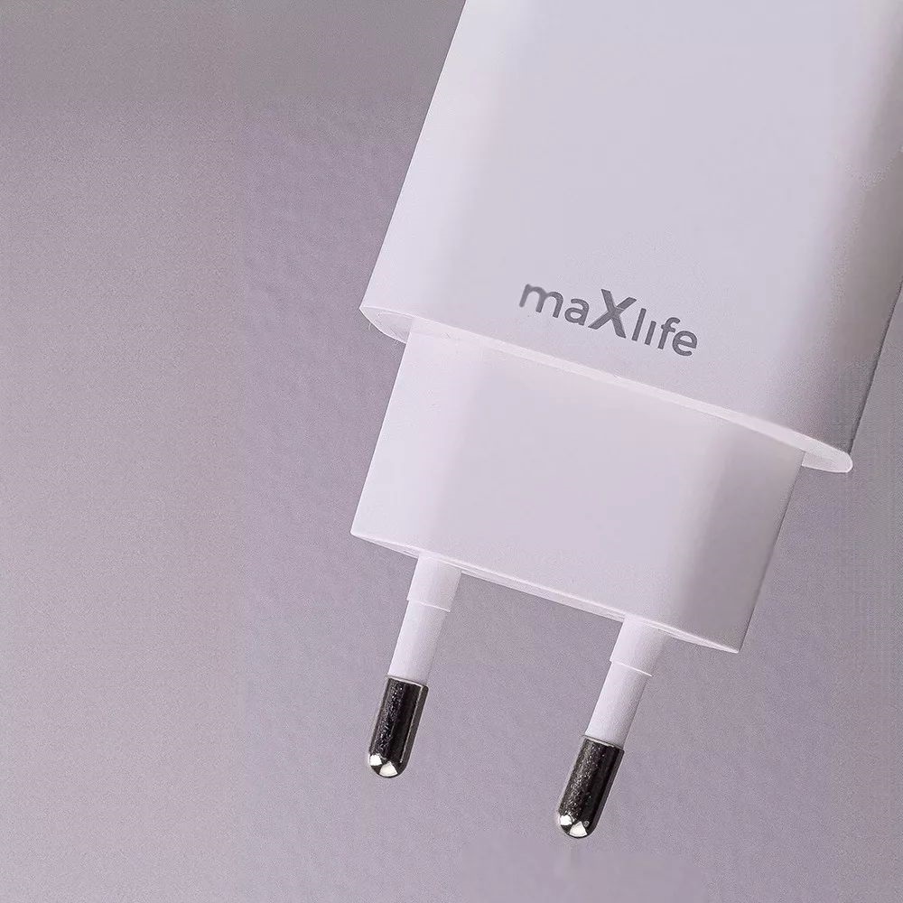Maxlife ML738423 PD+QC 20W USB + Type-C fehér gyorstöltő adapter + Type-C/Lightning kábel