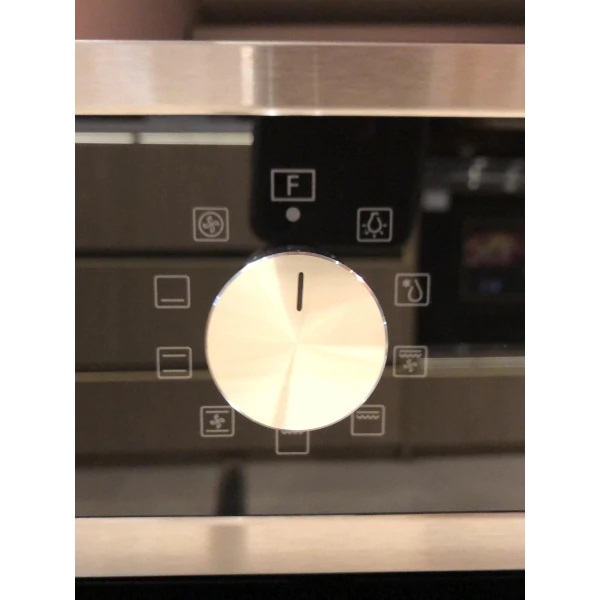 Midea 65M90M1 fekete beépíthető sütő