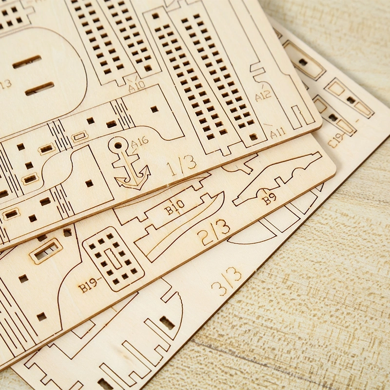 Multiversum 3D Fa Pirate Ship Clock 3D puzzle