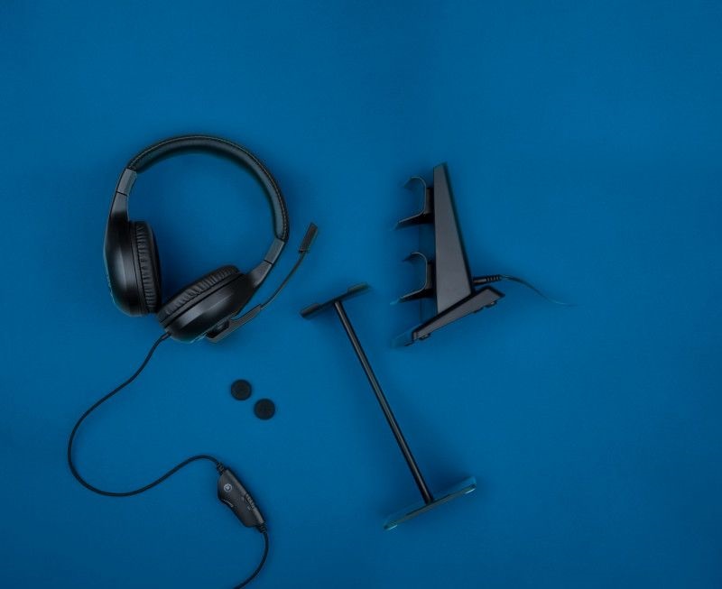 Nacon 2807402 Essential Pack PS4 headset csomag (Újracsomagolt)