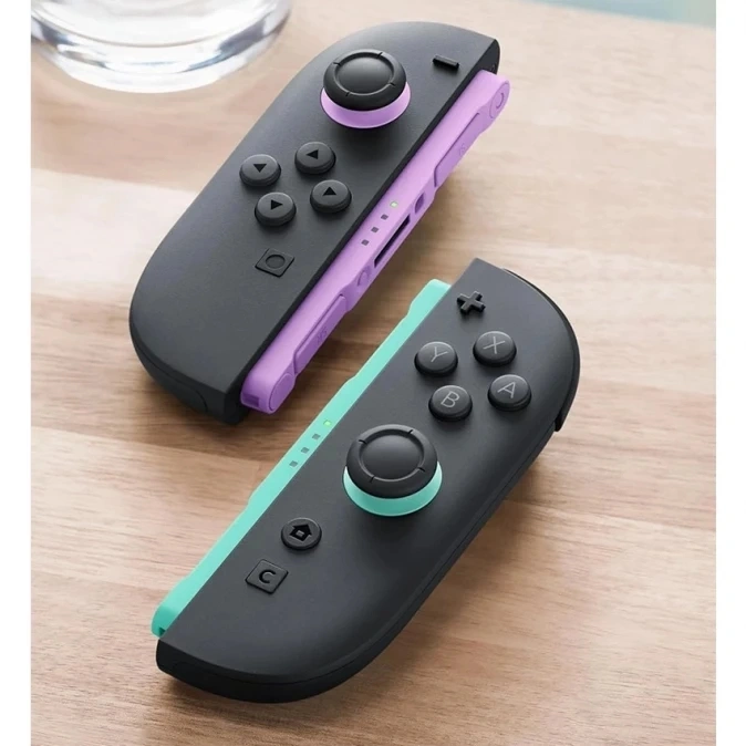 Nintendo Switch 2 N2P107 Joy-Con 2 világos szürke-lila csuklópánt