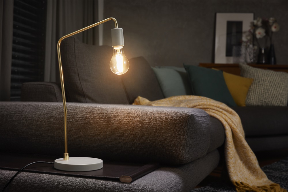 Osram Star átlátszó üveg búra/11W/1521lm/4000K/E27 LED körte izzó