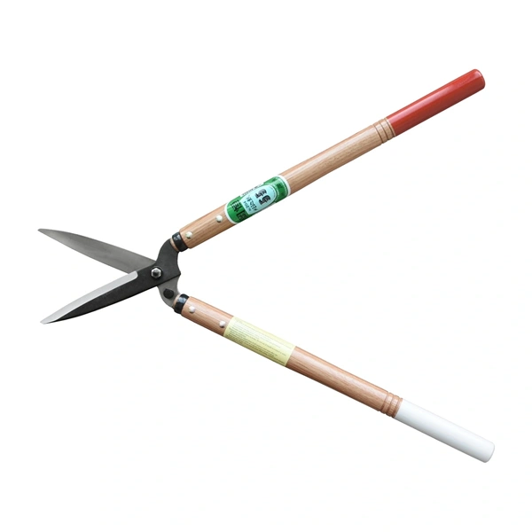 Okatsune 204 hosszú rövid pengével sövényvágóolló