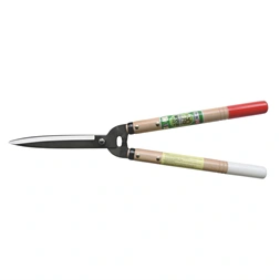 Okatsune 231 kompakt nagy pengékkel sövényvágóolló