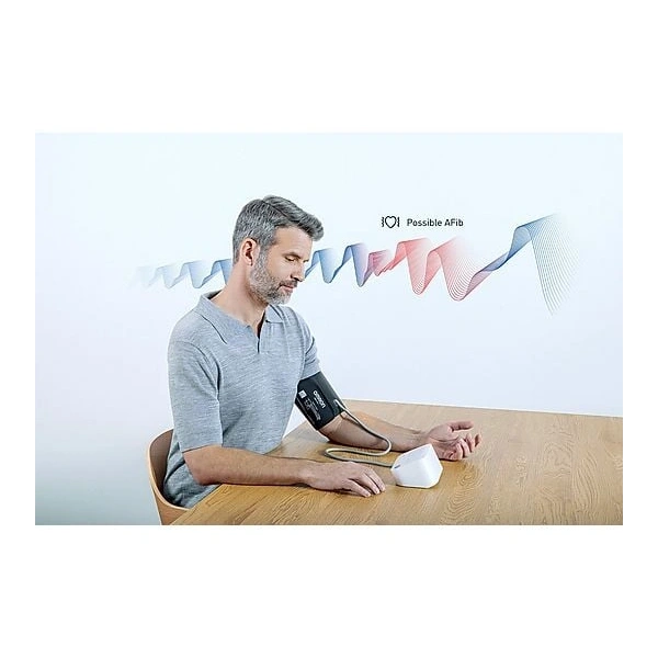 Omron M3 Comfort AFib felkaros vérnyomásmérő