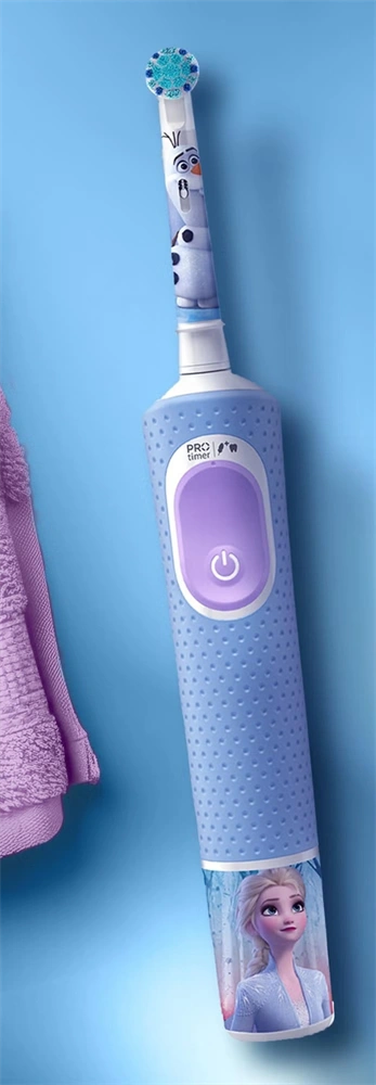Oral-B D103 Vitality PRO jégvarázs gyerek elektromos fogkefe tokkal