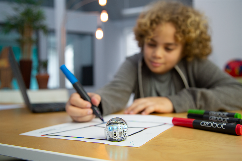 Ozobot Bit+ 12 darabos osztálytermi készlet