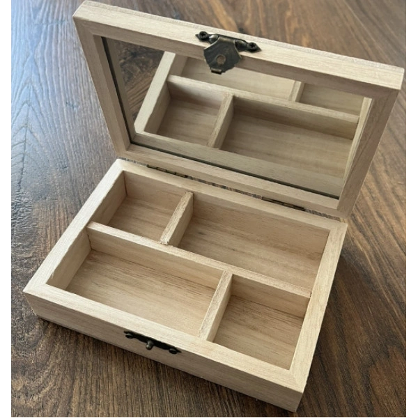 Pentart 14x10x3,5 cm belül tükrös 4 rekeszes doboz