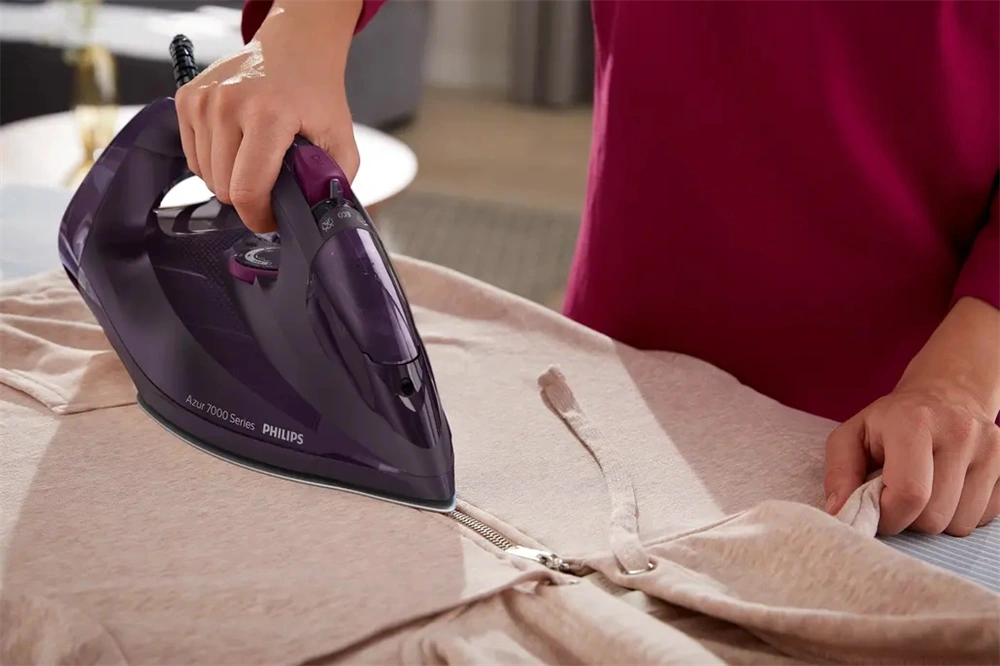 Philips DST7061/30 7000 bíbor gőzölős vasaló