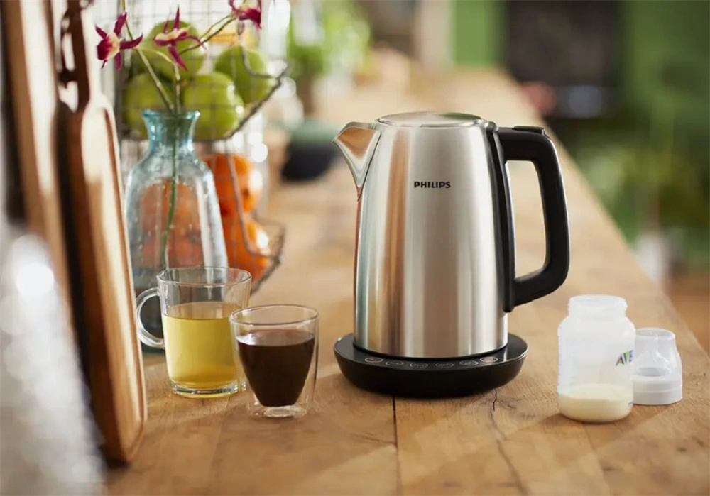 Philips HD9359/90 Avance Collection 1,7L-es fekete-fém vízforraló