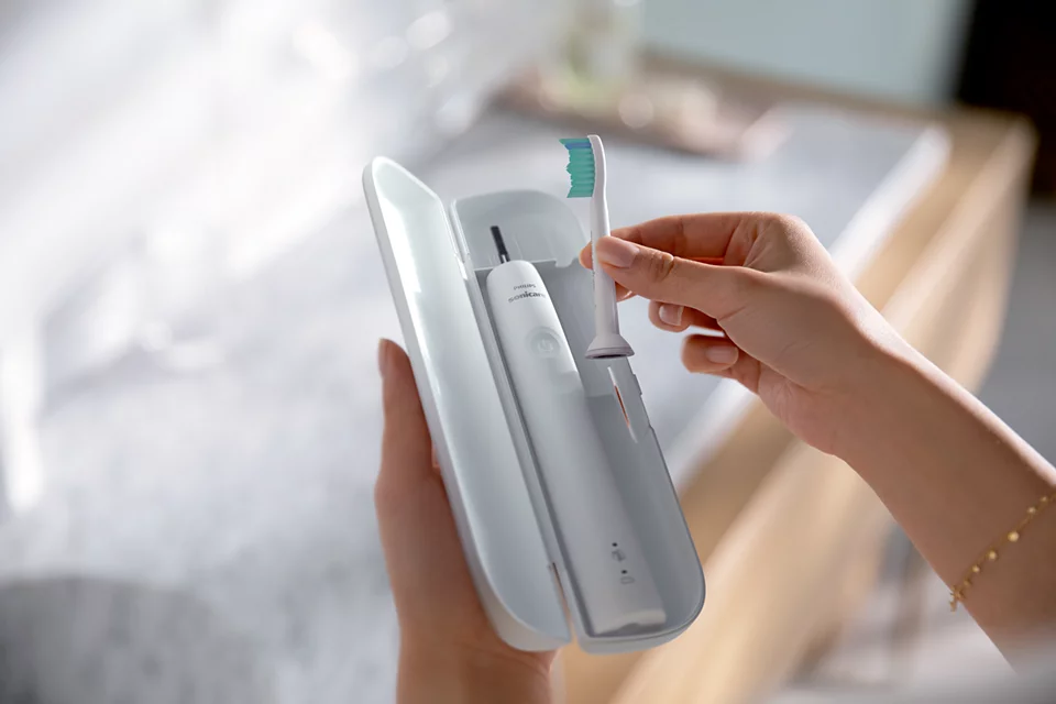 Philips HX3673/13 Sonicare S3100 utazótokkal fehér szónikus elektromos fogkefe