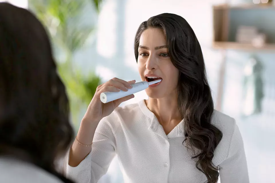 Philips HX3673/13 Sonicare S3100 utazótokkal fehér szónikus elektromos fogkefe