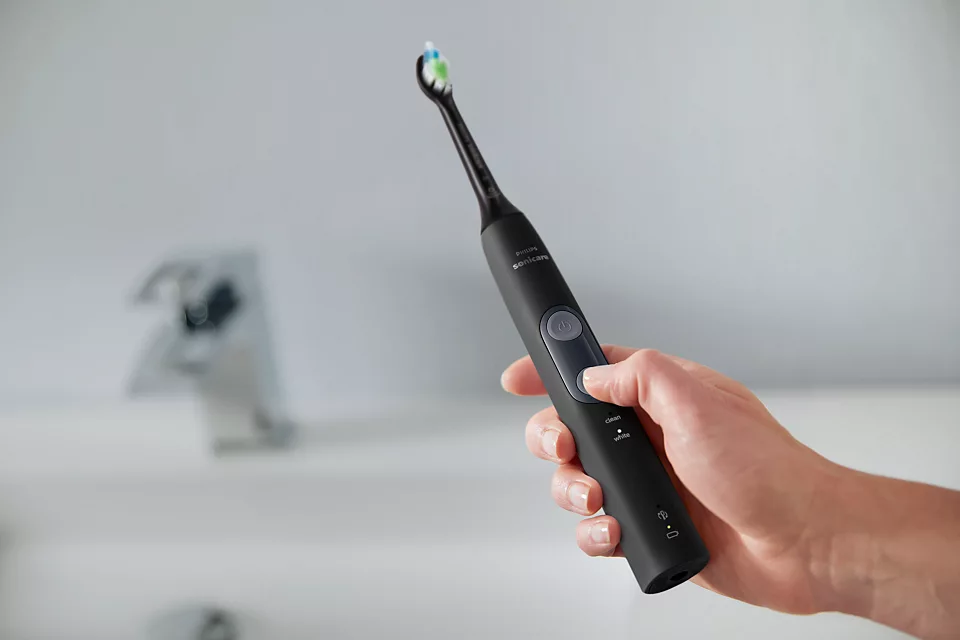 Philips HX6830/53 Sonicare ProtectiveClean Series 4500 fekete szónikus elektromos fogkefe